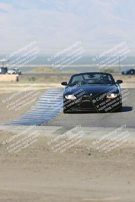 media/Sep-15-2024-Speed Ventures (Sun) [[7a54f7ed2f]]/Yellow Group/Session 1 (Outside Grapevine)/
